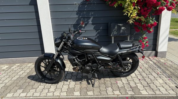Kawasaki Eliminator 500