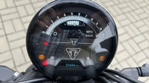 Triumph Trident 660 Black