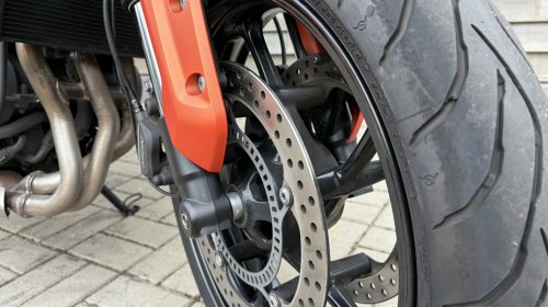 Triumph Trident 660 Orange