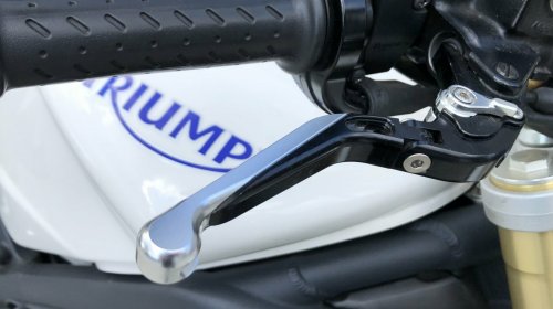 Triumph StreetTriple 675