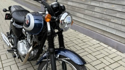 Kawasaki W230