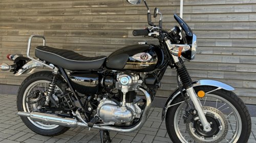 Kawasaki W800