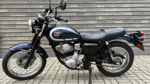 Kawasaki W230