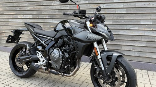 Suzuki GSX 8S