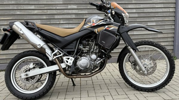 Yamaha XT660R