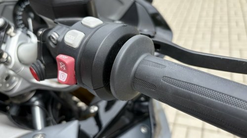 BMW R1200RS
