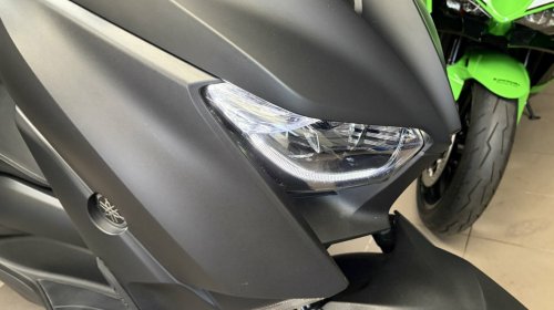 Y.Xmax125