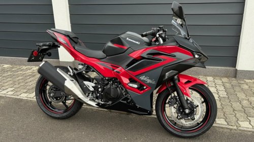 Kawasaki Ninja500 SE