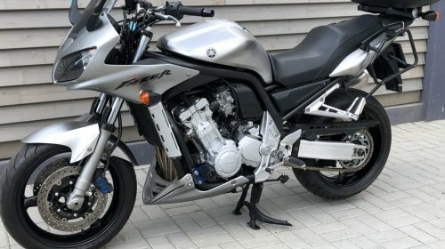 Yamaha FZS1000