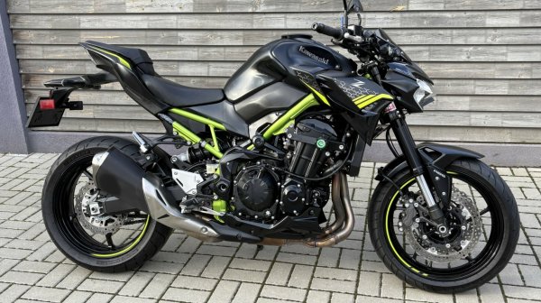Kawasaki Z900