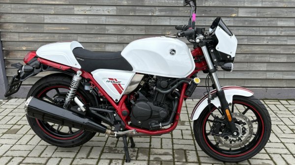 SYM Wolf 300 (CR300i)