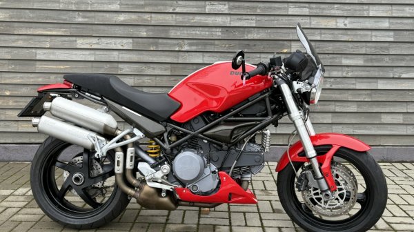 Ducati Monster S2R
