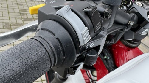 SYM Wolf 300 (CR300i)