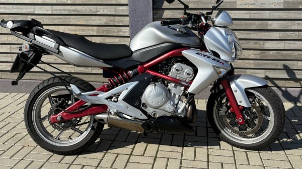 Kawasaki ER-6N
