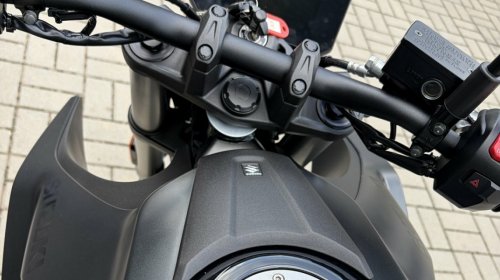 Suzuki GSX 8S