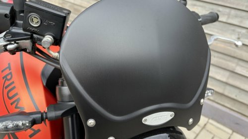 Triumph Trident 660 Orange