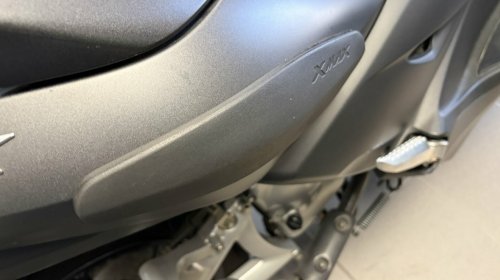 Y.Xmax125