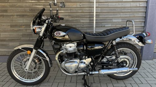 Kawasaki W800